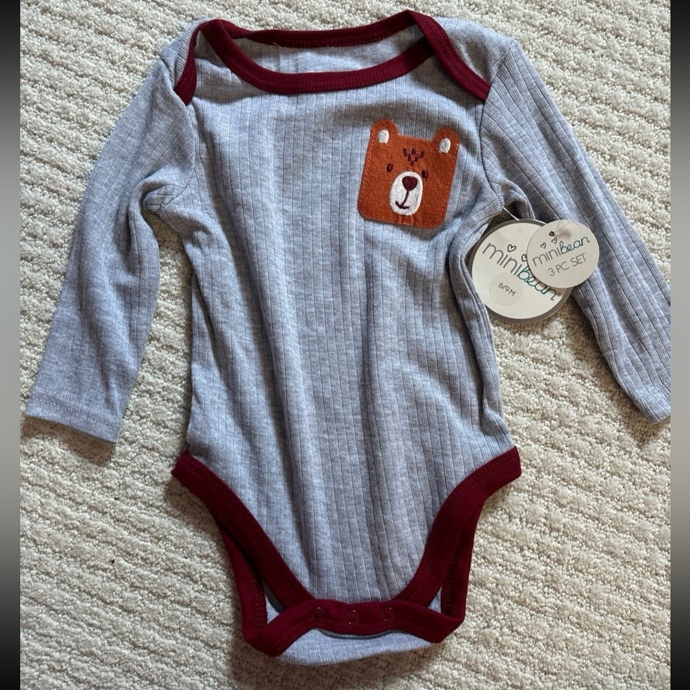 Mini bean bodysuit size 6-9m NWT